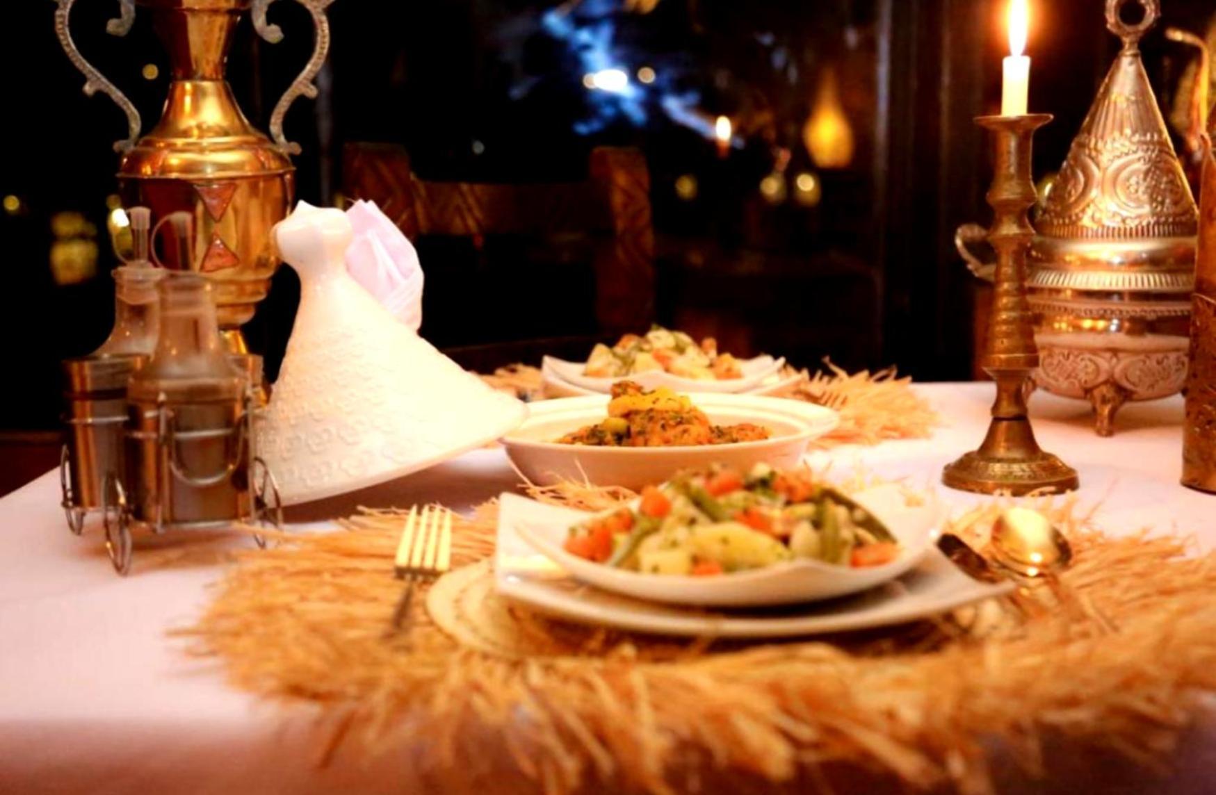 Luxury Bedouin Camp Bed & Breakfast เมอร์ซูกา ภายนอก รูปภาพ