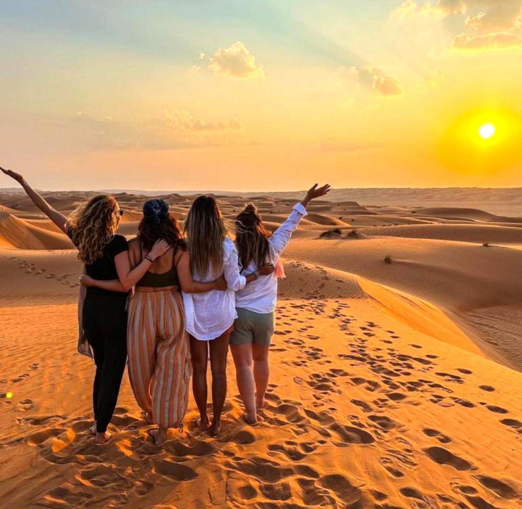 Luxury Bedouin Camp Bed & Breakfast เมอร์ซูกา ภายนอก รูปภาพ