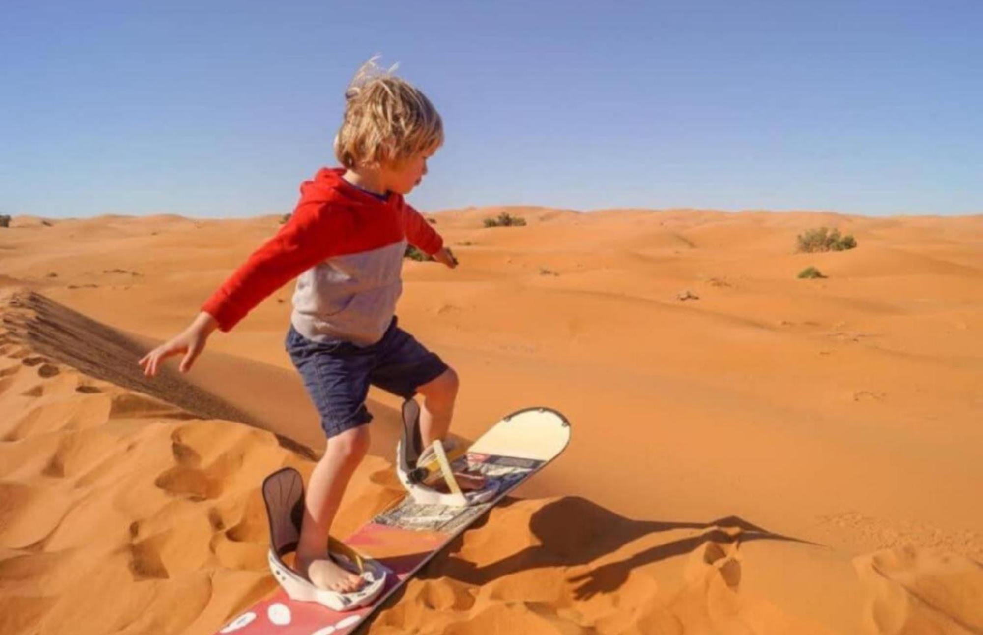 Luxury Bedouin Camp Bed & Breakfast เมอร์ซูกา ภายนอก รูปภาพ