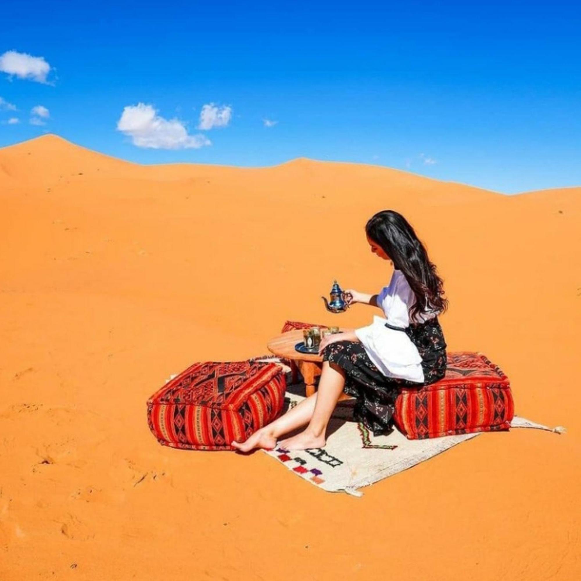 Luxury Bedouin Camp Bed & Breakfast เมอร์ซูกา ภายนอก รูปภาพ