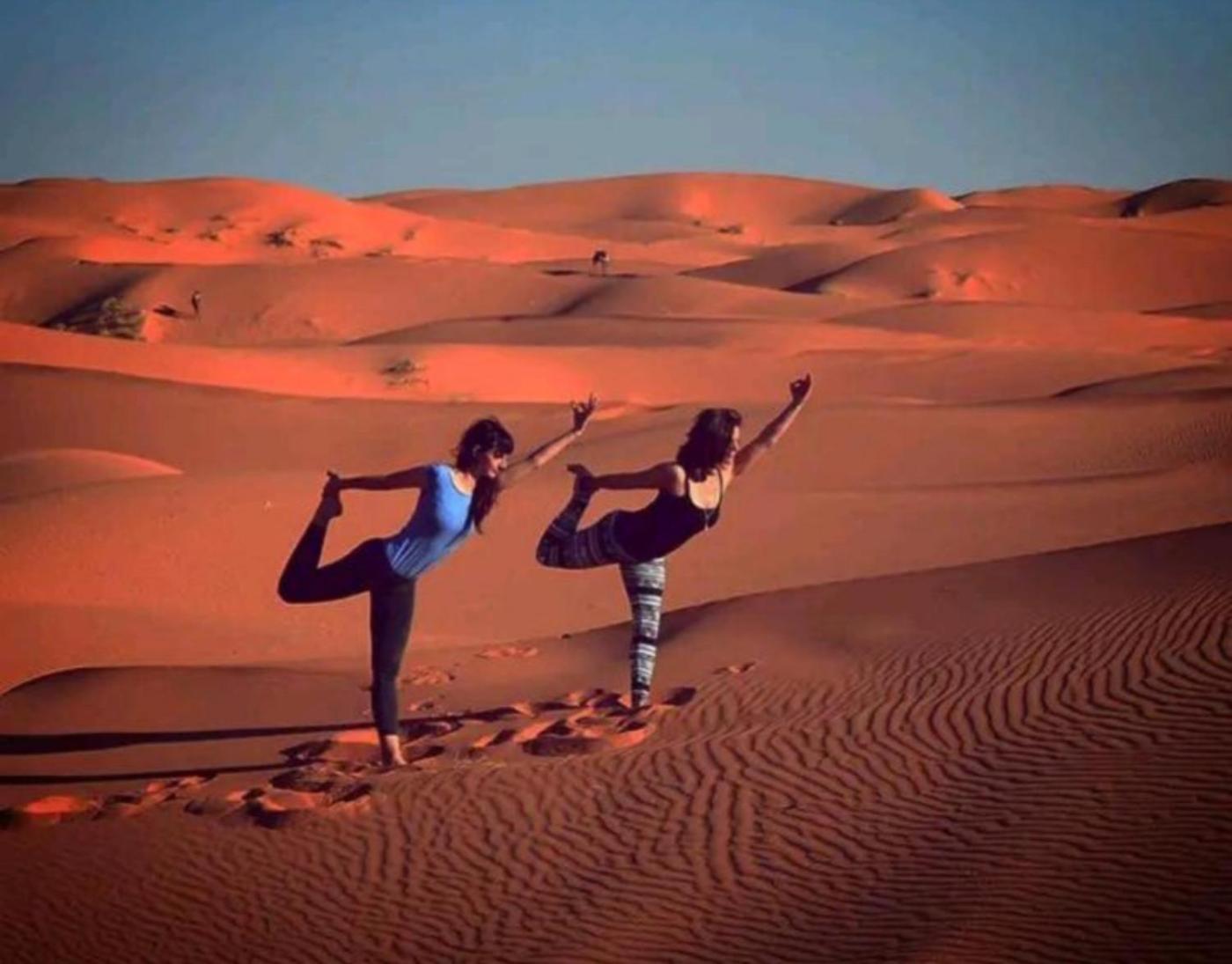 Luxury Bedouin Camp Bed & Breakfast เมอร์ซูกา ภายนอก รูปภาพ